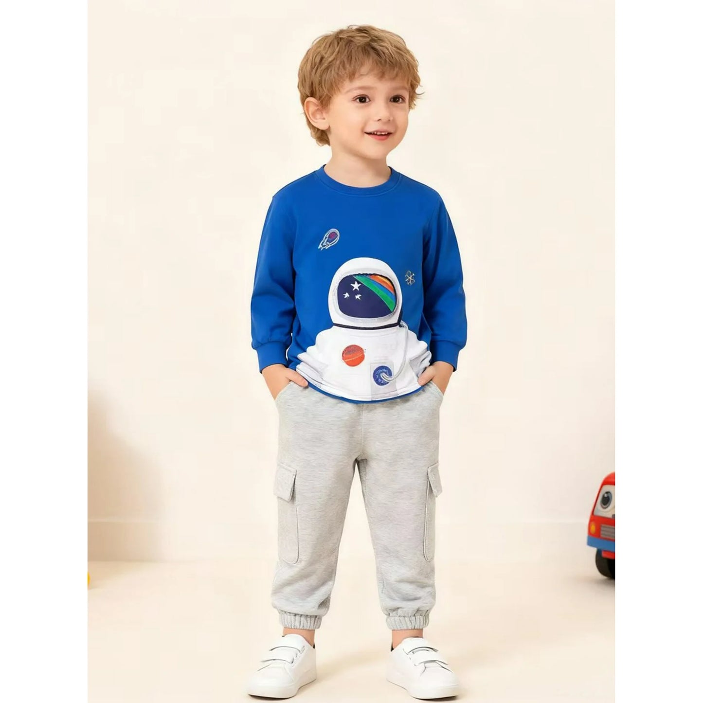 HILEELANG Toddler Boys(2-7Y) Blue Astronaut Sweatshirt and Grey Pants Set, 2 Piece Long Sleeve Outfit for Kids, Cotton Fall Winter Clothes